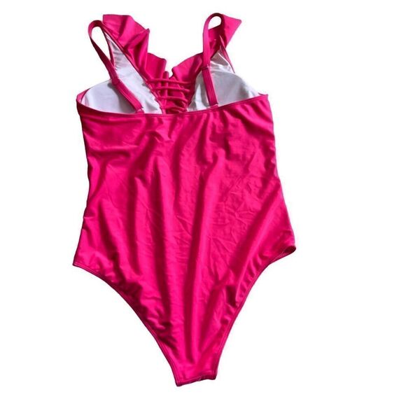 Secret-Slim Flutter-Sleeve Plus-Size One-Piece Swimsuit 2XL - Picture 4 of 5